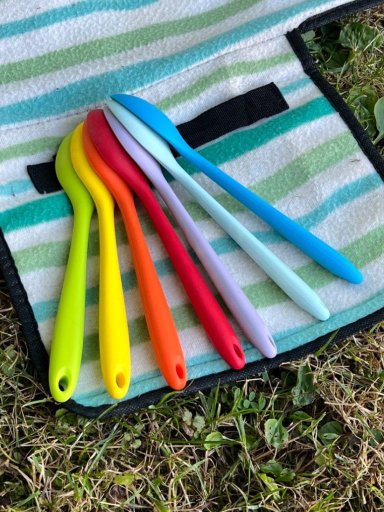 Bunte Löffel
